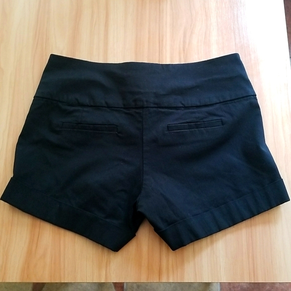 Matty M Shorts Sz4 - Picture 3 of 5